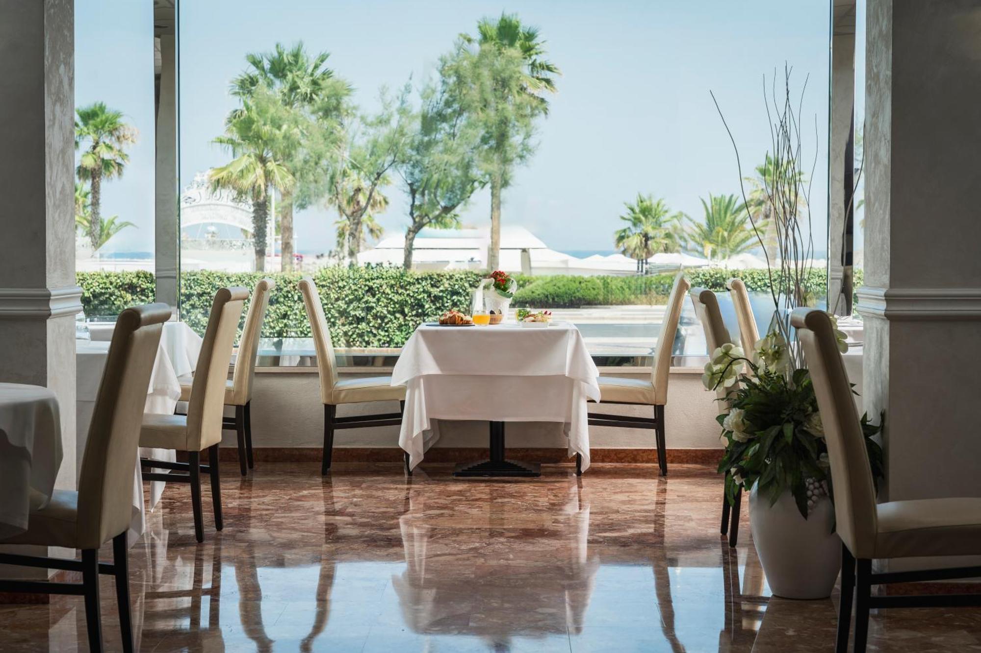 Hotel Du Soleil Rimini Exterior photo